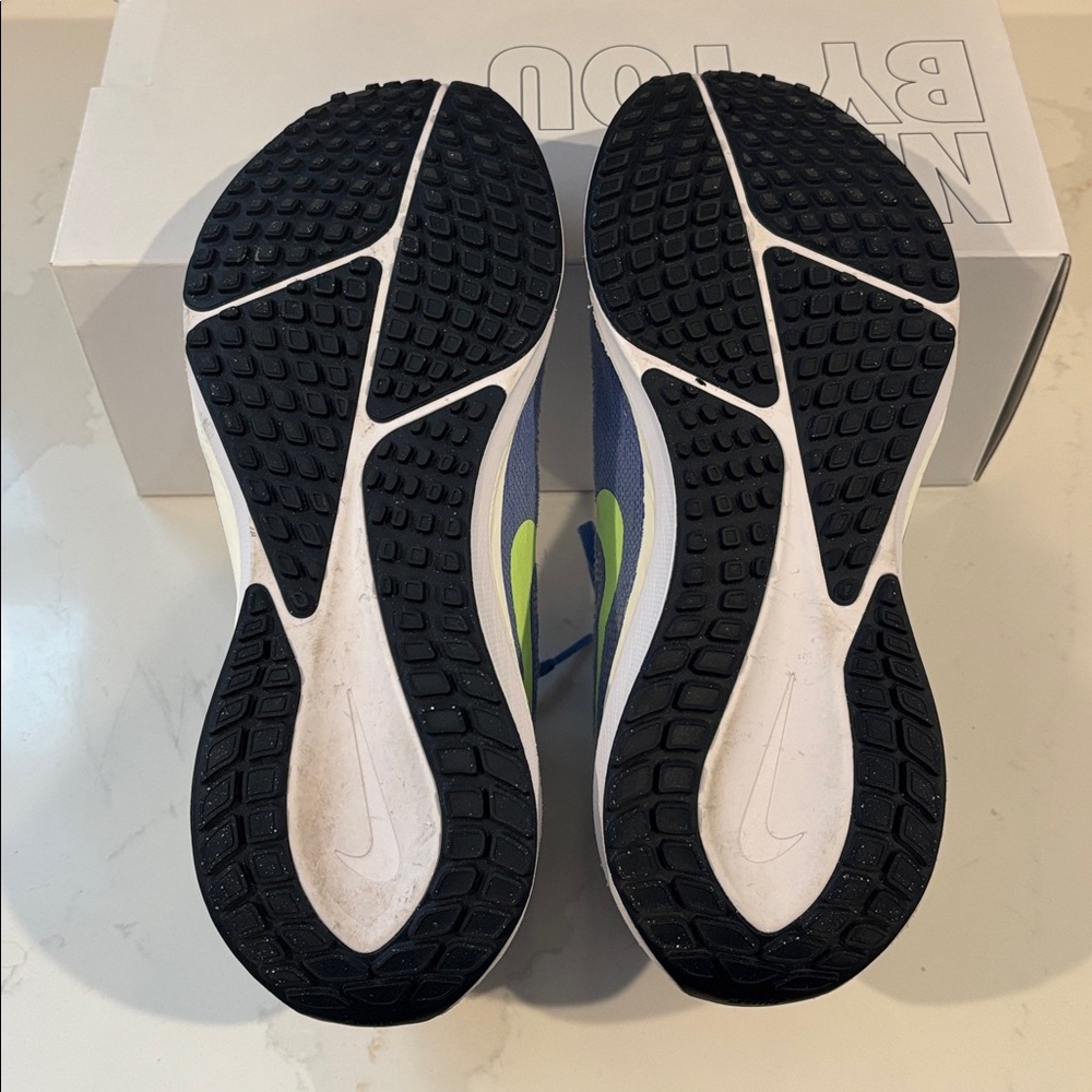 Nike Women’s Vomero 17 - Picture 3 of 7